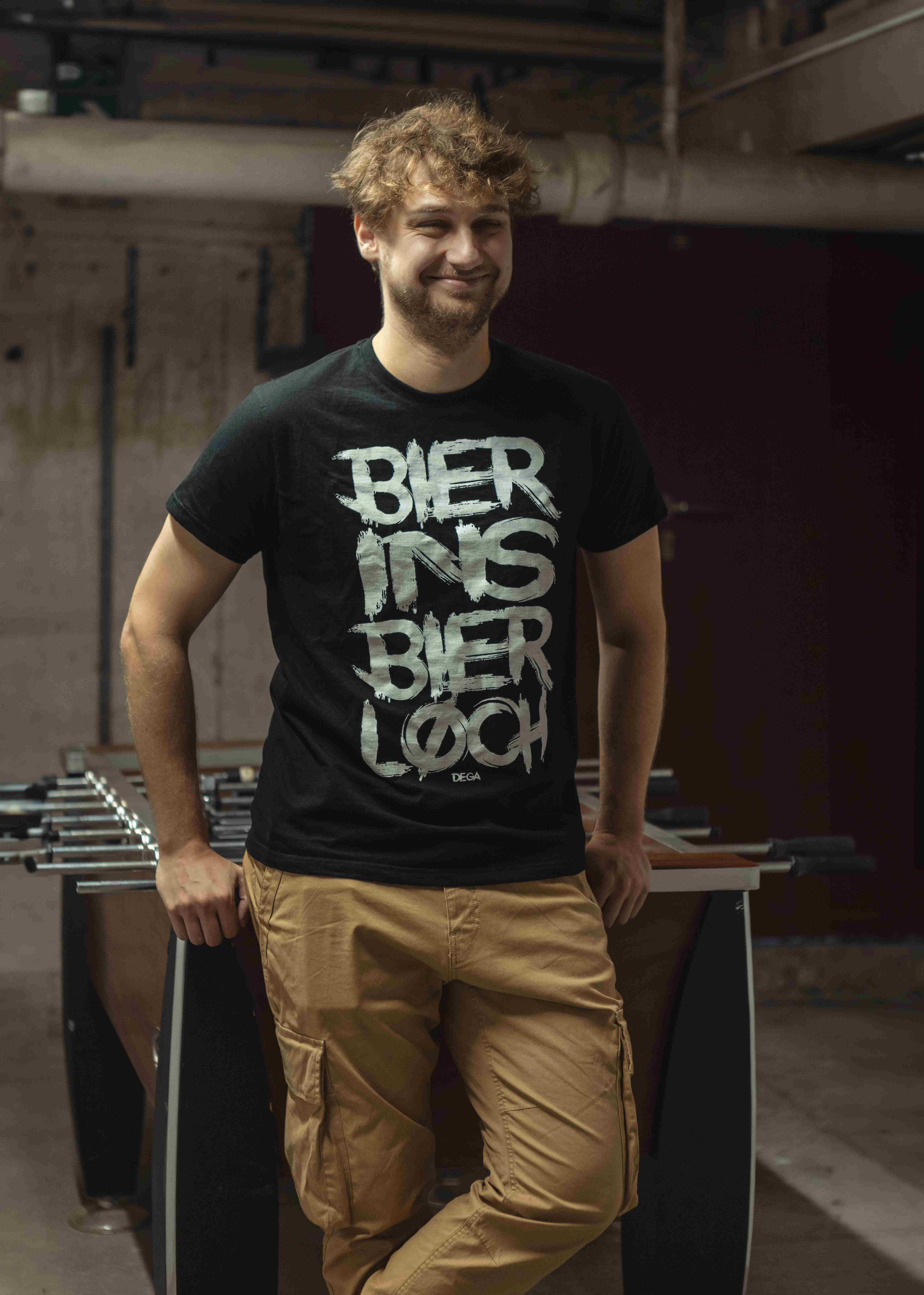 Bier-ins-Bierloch-T-Shirt